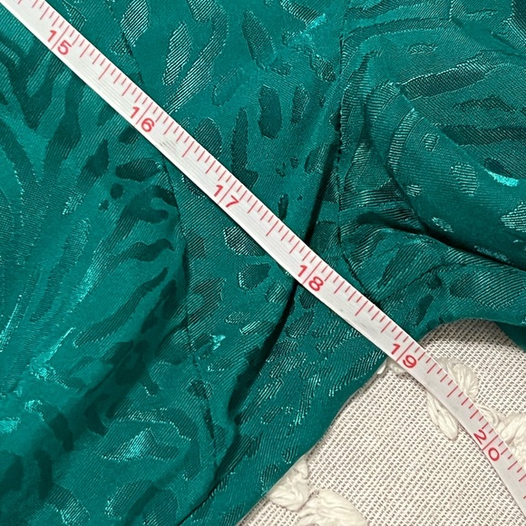 LILLY PULITZER JAYLENE JACQUARD EVERGREEN PARTY ANIMAL TOP ~ NWT - Picture 15 of 16